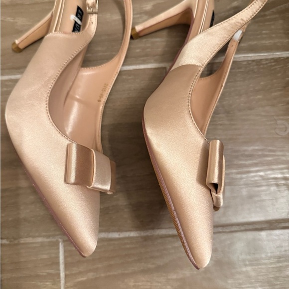 ERIJUNOR Pointy Toe Pumps Mid Heels Wedding  Party Slingback heels with bow 9 - Picture 9 of 16